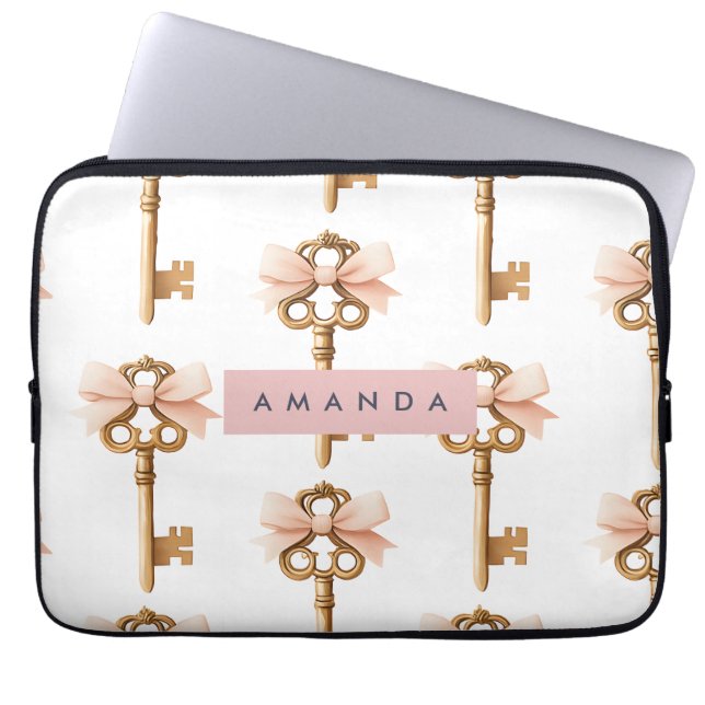 Personalized Coquette Pattern Gold Key & Pink Bow  Laptop Sleeve (Voorkant)