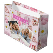 Personalized Coquette Teddy Bear Pink Aesthetic Groot Cadeauzakje (Voorkant Gekanteld)