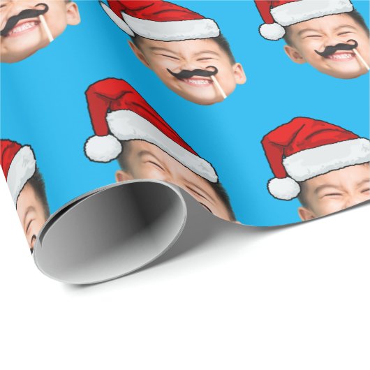 Personalized Cute Family Face Santa Hat Photo Xmas Cadeaupapier (Rol Hoek)