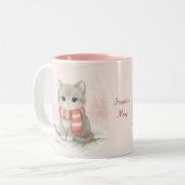 Personalized Cute Kitten Winter Mug Tweekleurige Koffiemok (Voorkant links)