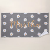 Personalized Daisy Beach Towel, Custom Beach Towel Strandlaken (Voorkant)
