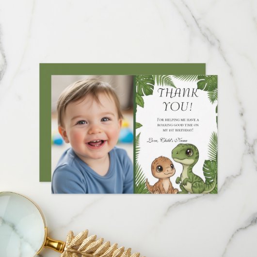 Personalized Dino 1st Birthday Photo Thank You Car Bedankkaart (Voorkant / Achterkant in situ)