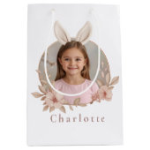 Personalized Easter Bunny Photo Gift Bag Medium Cadeauzakje (Voorkant)