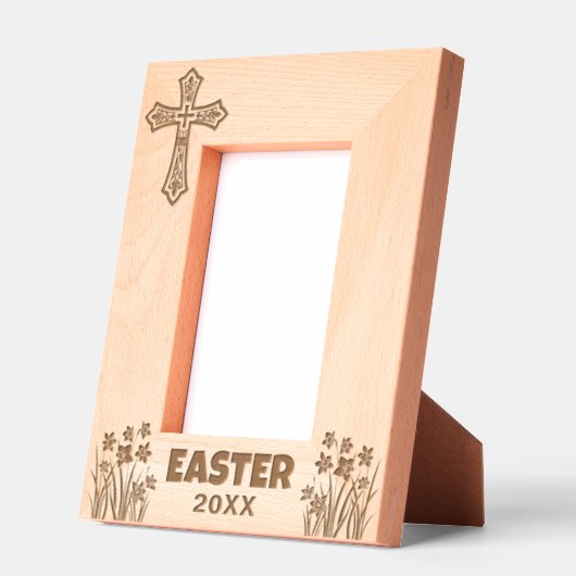 Personalized Easter Cross with Daffodils Gegraveerde Lijstjes (Links)