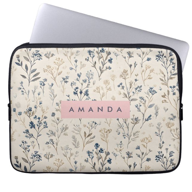 Personalized Elegant Blue & Beige Wildflower Laptop Sleeve (Voorkant)