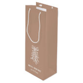Personalized Family Name Merry Christmas Mistletoe Wijn Cadeautas (Voorkant Gekanteld)