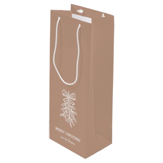 Personalized Family Name Merry Christmas Mistletoe Wijn Cadeautas (Voorkant Gekanteld)