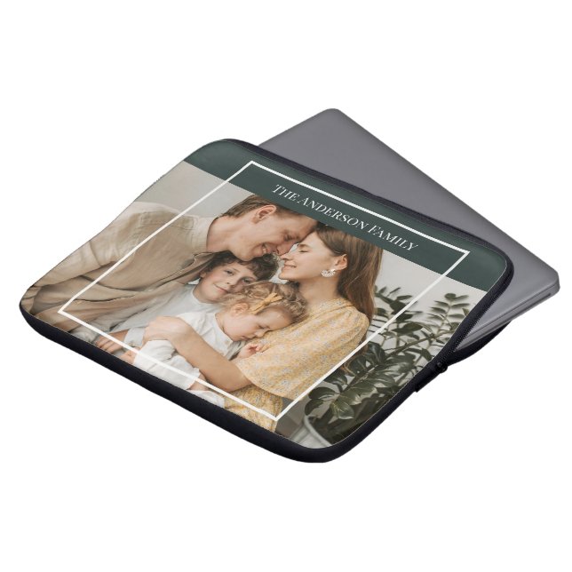 Personalized Family Photo | Custom Family Name  Laptop Sleeve (Voorkant top)