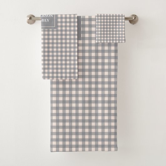 Personalized Family Towels Elegant Plaid Design Bad Handdoek (Insitu)