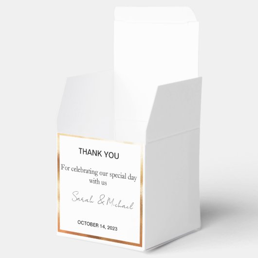 Personalized favors for events bedankdoosjes (Geopend)