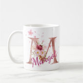 Personalized Floral Initial Mug – Letter M Koffiemok (Links)