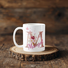 Personalized Floral Initial Mug – Letter M Koffiemok