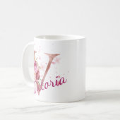 Personalized Floral Initial Mug – Letter V Koffiemok (Voorkant links)