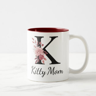 Personalized Floral Mug – Letter K with Name Kara  Tweekleurige Koffiemok
