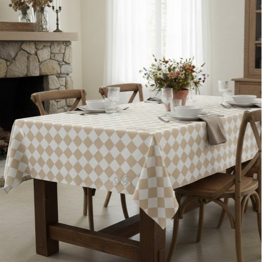 Personalized Gingham Tablecloth, White and Beige Tafelkleed