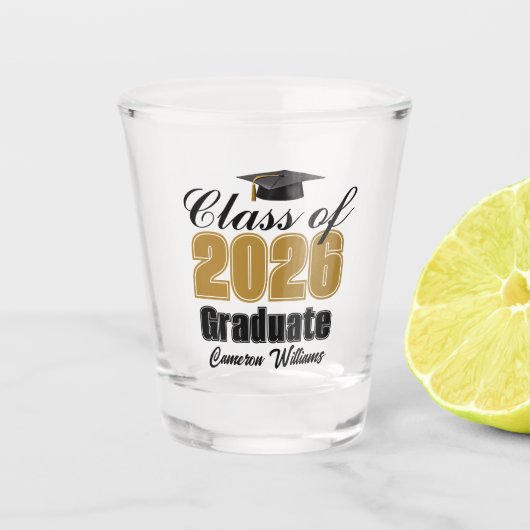 Personalized Gold Black Class of 2026 Graduation Shot Glas (Voorkant)