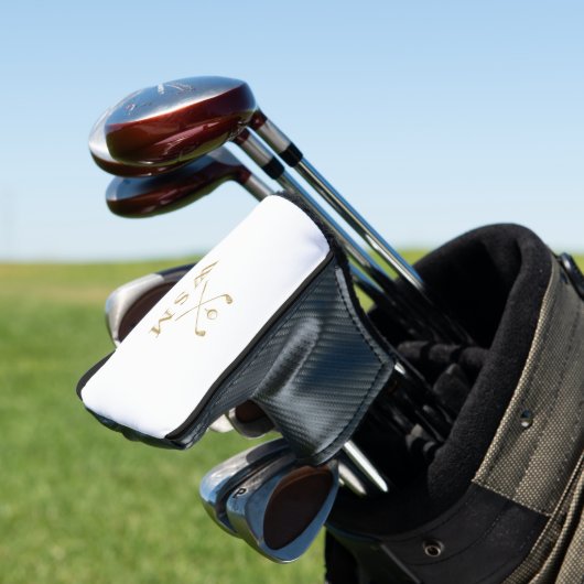 Personalized Gold Monogram Golf Clubs Golfheadcover (Insitu)