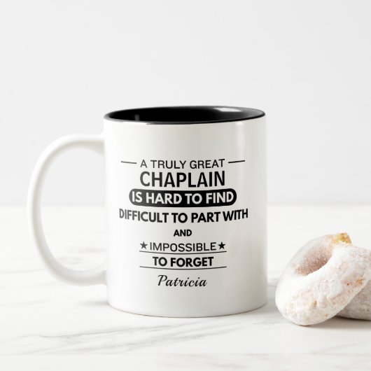Personalized Great Chaplain Appreciation  Tweekleurige Koffiemok (Met donut)