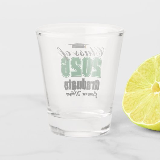 Personalized Green Class of 2026 Graduation Party Shot Glas (Achterkant)