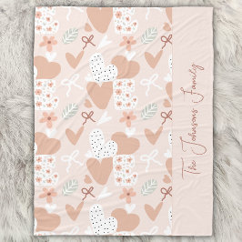 Personalized hand drawn, love, ribbons and hearts  fleece deken