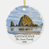 Personalized Haystack Rock Ornament, Custom Oregon Keramisch Ornament (Voorkant)