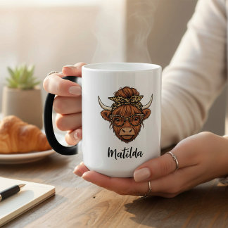 Personalized Highland cow messy bun  Magische Mok
