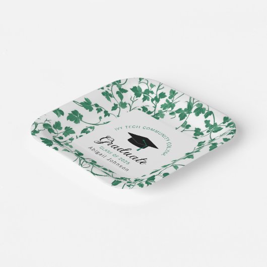 Personalized Ivy Botanical Graduation Papieren Bordje (Gebogen)