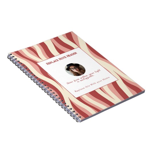 Personalized Lavender and Yellow Wave Patterned  Notitieboek (Rechterzijde)