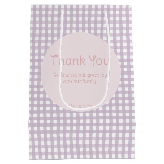 Personalized Lavender Gingham 1st Birthday Medium Cadeauzakje (Achterkant)