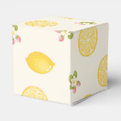 Personalized Lemon Floral Summer Custom Name Bedankdoosjes (Achterkant)