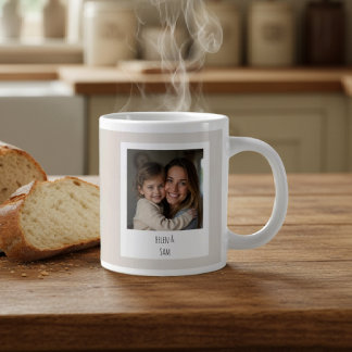 Personalized Minimalist Family Photo Soft Beige Grote Koffiekop