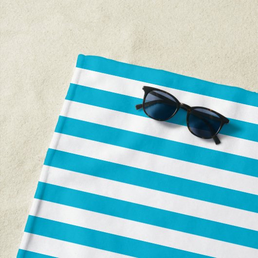 Personalized Modern Blue Striped Pattern Strandlaken (In situ)