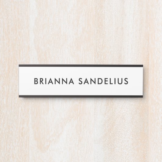 Personalized modern minimalist black script name deurbordje (Voorkant)
