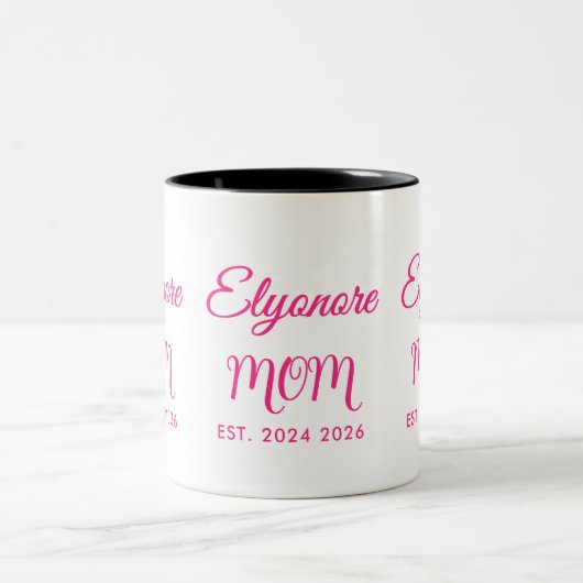 Personalized Mom Name Two Date Pink Script  Tweekleurige Koffiemok (Center)
