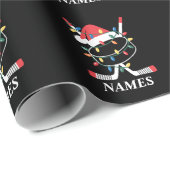 Personalized Name Christmas Hockey Xmas Santa Hat Cadeaupapier (Rol Hoek)