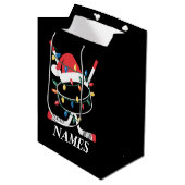 Personalized Name Christmas Hockey Xmas Santa Hat Medium Cadeauzakje (Voorkant Gekanteld)