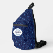 Personalized Name Feminine Blue Floral Pattern Sling Bag (Rechterhoek)