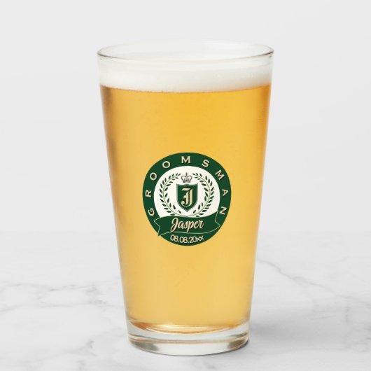 Personalized Name Groomsman Green Heraldic Glas (Voorkant gevuld)