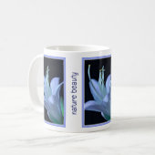 Personalized Nature Beauty Hosta Flower in Blue Koffiemok (Voorkant links)
