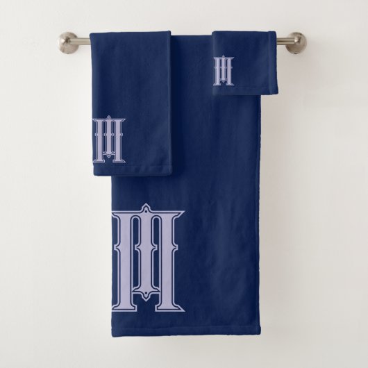 Personalized navy blue bad handdoek (Insitu)