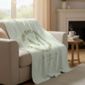 Personalized Olive Wreath Monogram  Fleece Deken