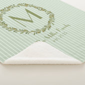 Personalized Olive Wreath Monogram  Sherpa Deken (3/4)