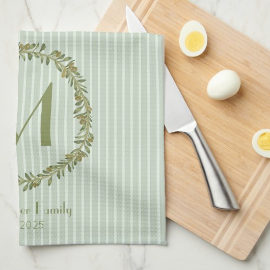 Personalized Olive Wreath Monogram  Theedoek (Quarter Fold)