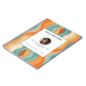 Personalized Orange and Teal Wave Patterned  Notitieboek (Linkerzijde)