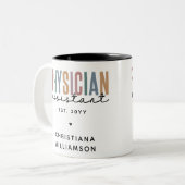 Personalized PA Physician Assistant Afstuderen Tweekleurige Koffiemok (Voorkant links)