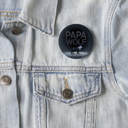 Personalized Papa Wolf Nature Silhouette Ronde Button 5,7 Cm (In situ)