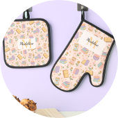 Personalized Pastel Kitchen Magic Pink Ovenwant & Pannenlap Set