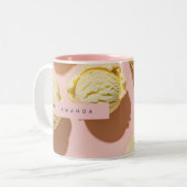 Personalized Pastel Lemon Cream Bliss Tweekleurige Koffiemok (Voorkant links)