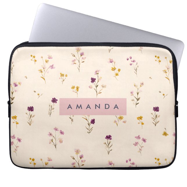 Personalized Pastel Meadow Blooms Laptop Sleeve (Voorkant)