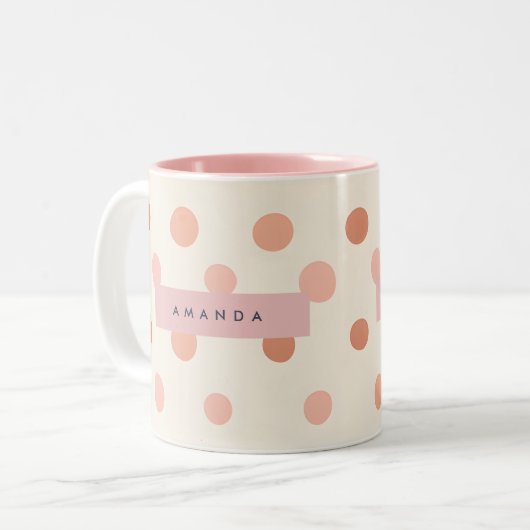 Personalized Pastel Peach & Blush Polka Dot  Tweekleurige Koffiemok (Voorkant links)